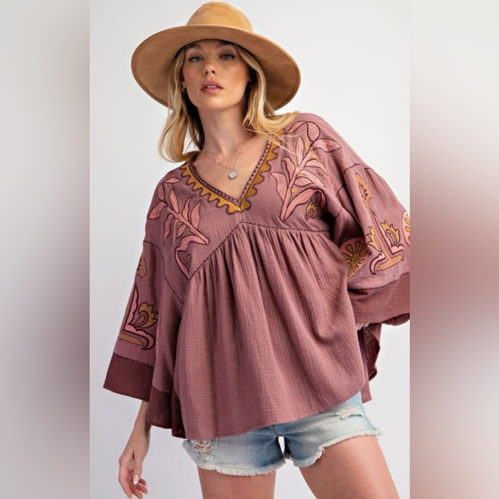 New Easel Embroidered Babydoll Top